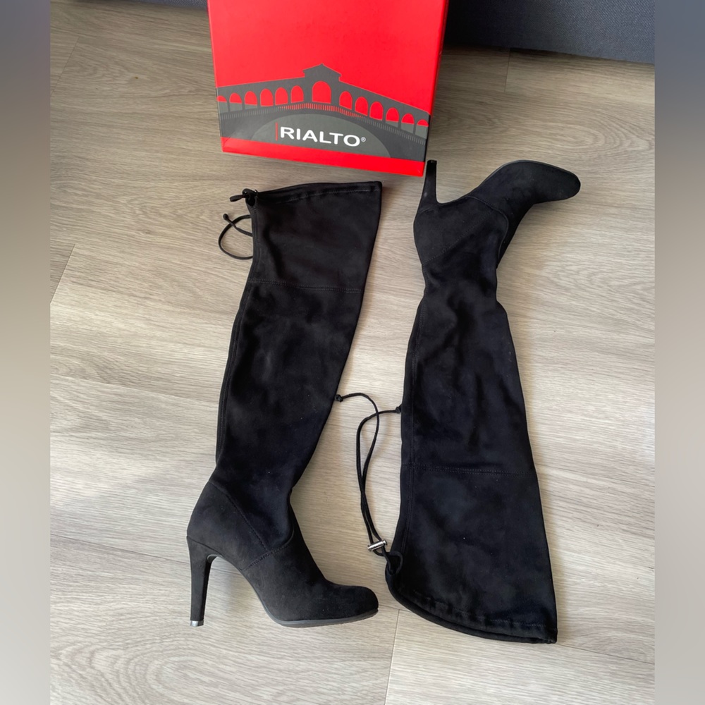 Rialto Black Thigh-High Suede Leather Boots (like new)